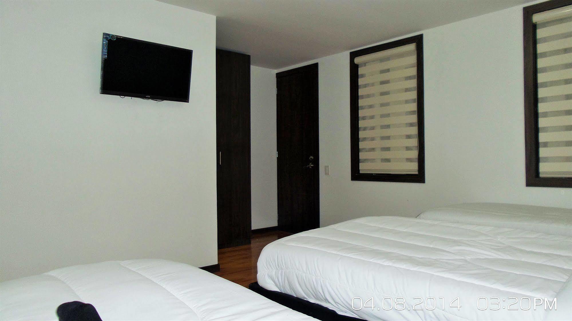 Stay Blue Hotel Bogota Exterior photo
