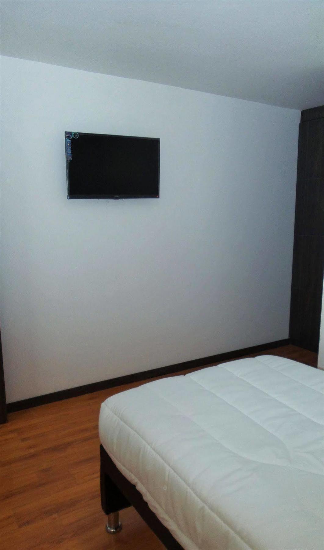 Stay Blue Hotel Bogota Exterior photo